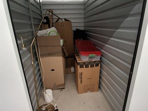 5 x 10 storage unit in Denver, CO