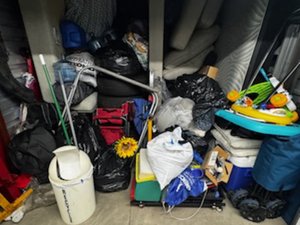 10 x 10 storage unit in Hasbrouck Heights, NJ