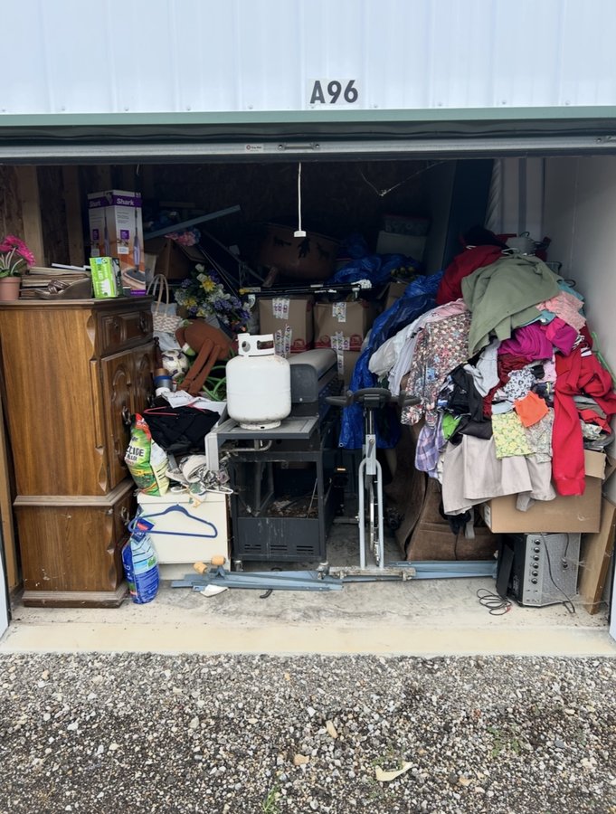 10 x 12 storage unit in Effingham, IL