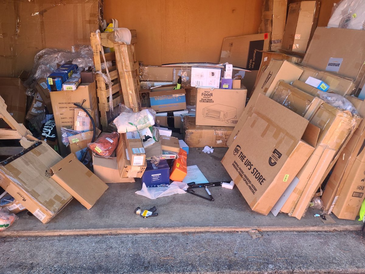 20 x 10 storage unit in Vancouver, WA