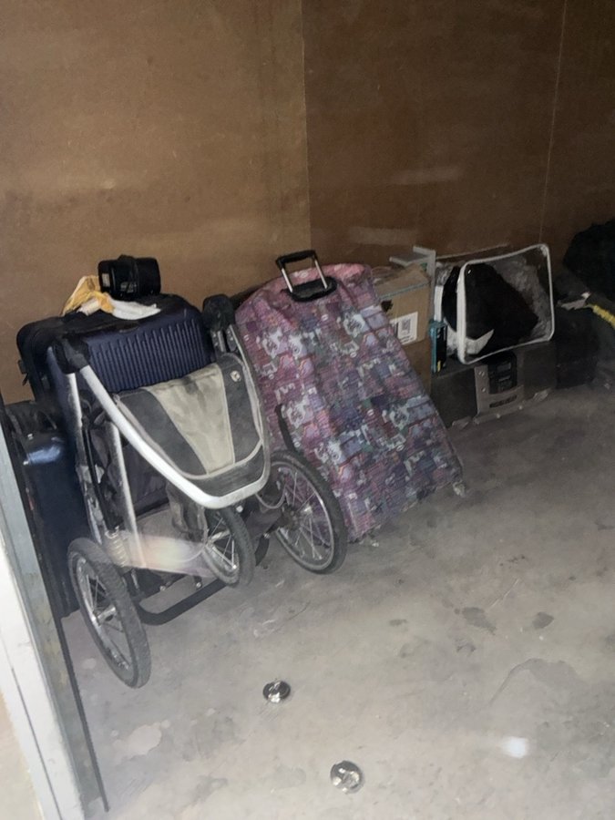 10 x 10 storage unit in Las Vegas, NV