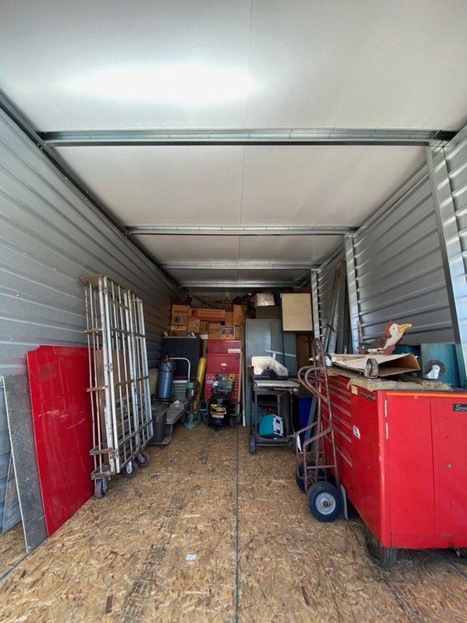 10 x 24 storage unit in Wildomar, CA