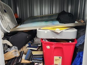 5 x 5 unit in Milwaukee