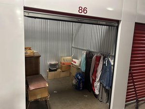 10 x 7 storage unit in Schenectady, NY