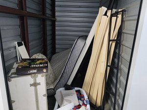 5 x 10 storage unit in Suwanee, GA