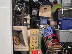 10 x 5 storage unit in Tucson, AZ