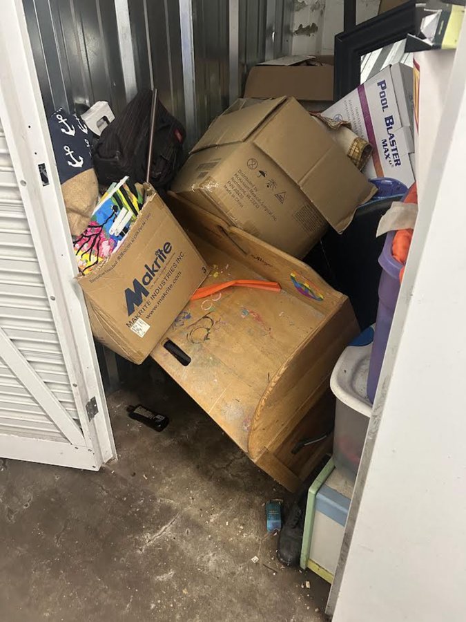 6 x 10 storage unit in Adams, MA