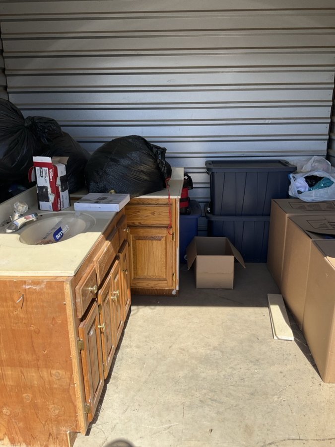 10 x 10 storage unit in Tanner, AL