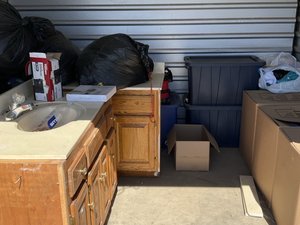 10 x 10 storage unit in Tanner, AL