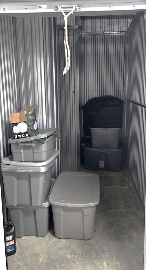 5 x 10 storage unit in Abington, PA