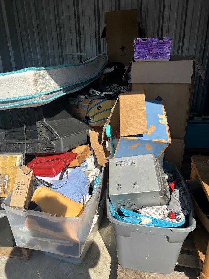 10 x 10 storage unit in Pittsfield, MA