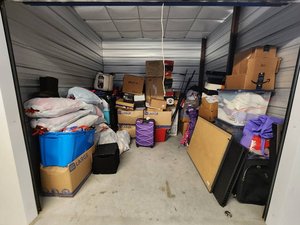 10 x 10 storage unit in Tulsa, OK