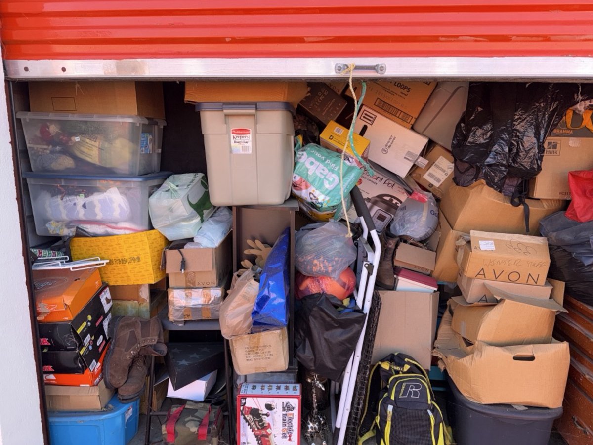 10 x 10 storage unit in Manassas, VA