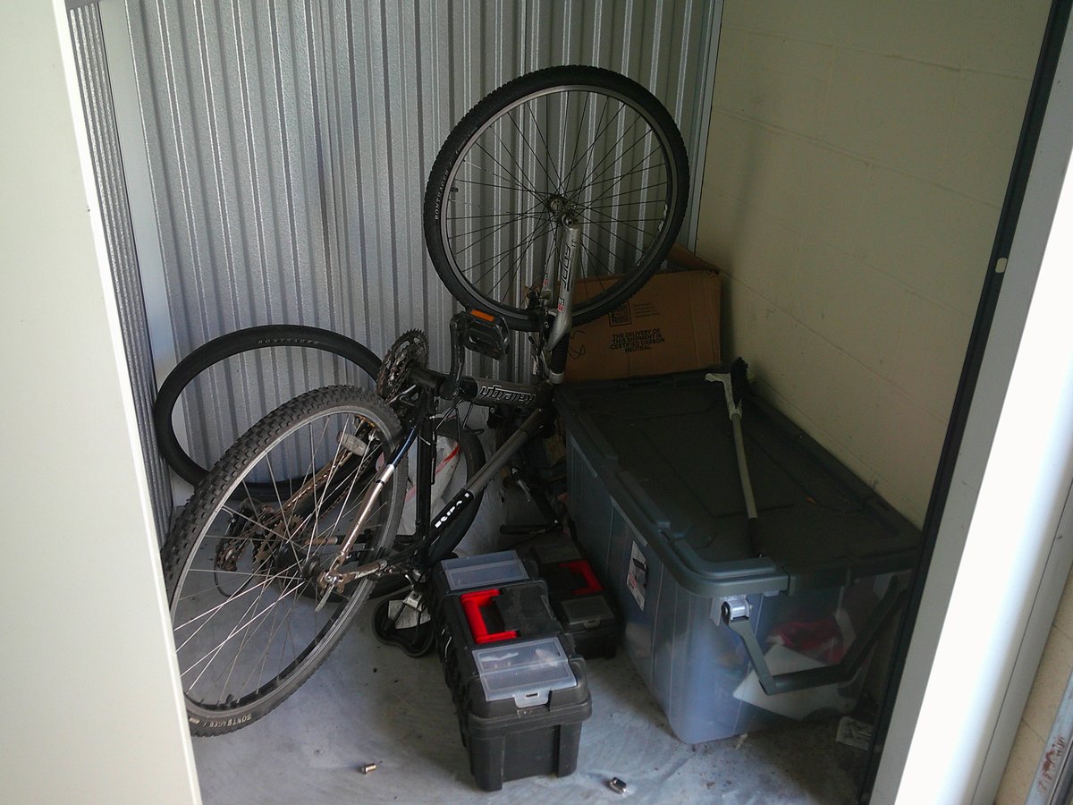 5 x 5 storage unit in Middletown, PA
