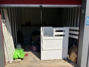 10 x 10 storage unit in Onalaska, TX
