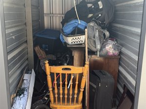 5 x 10 storage unit in Onalaska, TX
