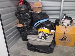 10 x 5 storage unit in Las Vegas, NV