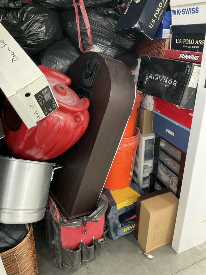 5 x 5 storage unit in Las Vegas, NV