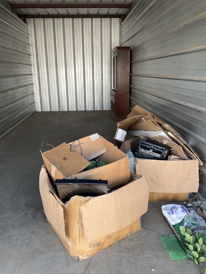 10 x 25 storage unit in Tanner, AL