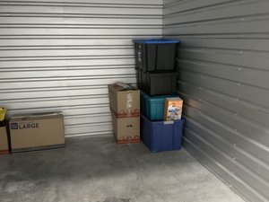 10 x 15 storage unit in Las Vegas, NV