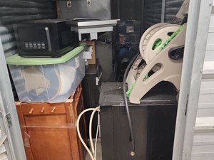 5 x 10 storage unit in Springfield, MA