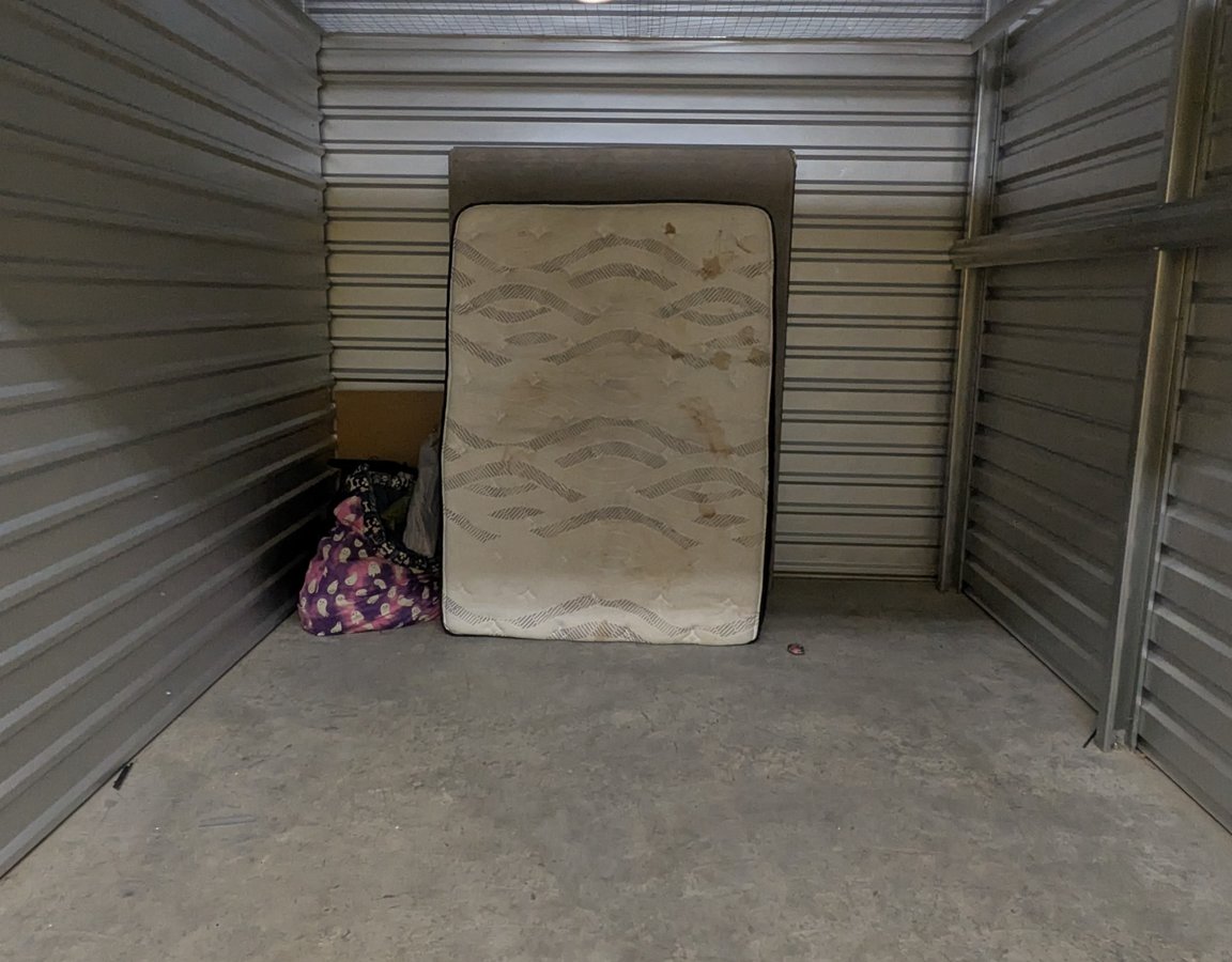 10 x 10 storage unit in Charlotte, NC