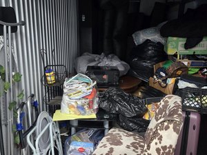 10 x 20 storage unit in Hollywood, FL