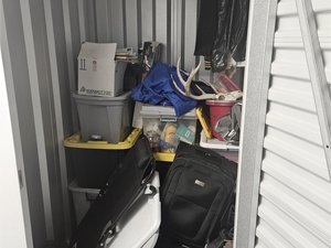 5 x 5 storage unit in Hickory, NC