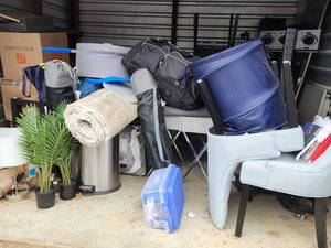 10 x 10 storage unit in Suwanee, GA