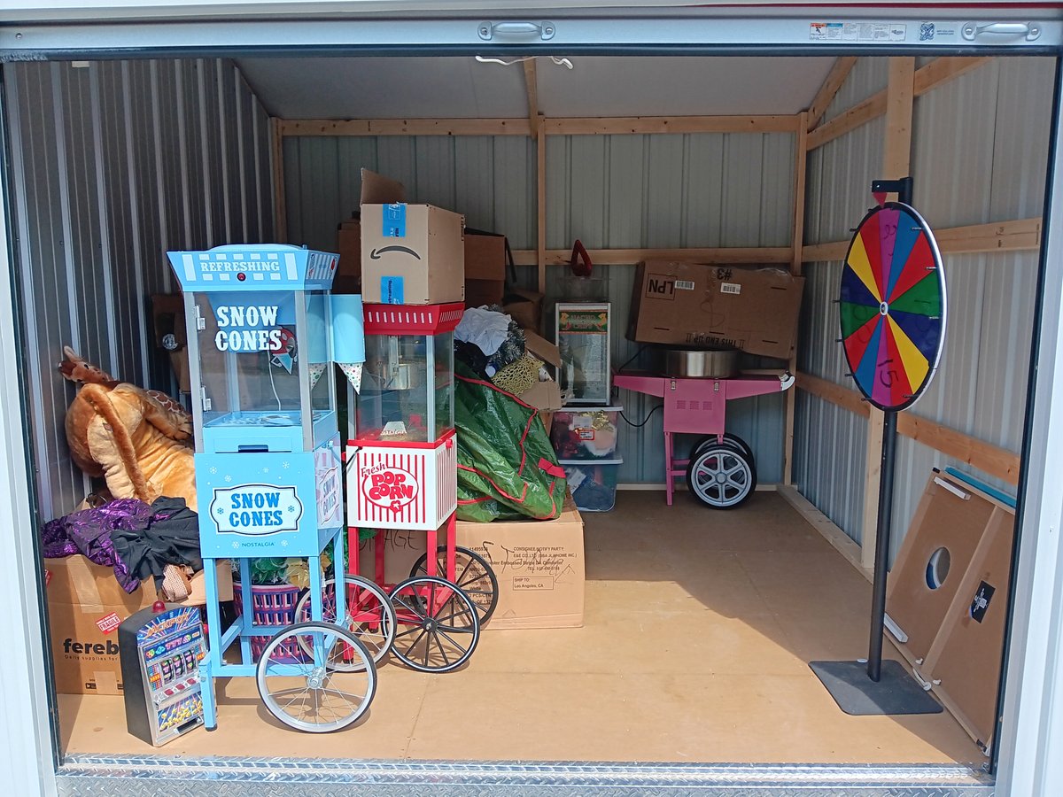 10 x 10 storage unit in Hazel Green, AL