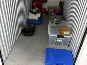 5 x 10 storage unit in Kensington, MD