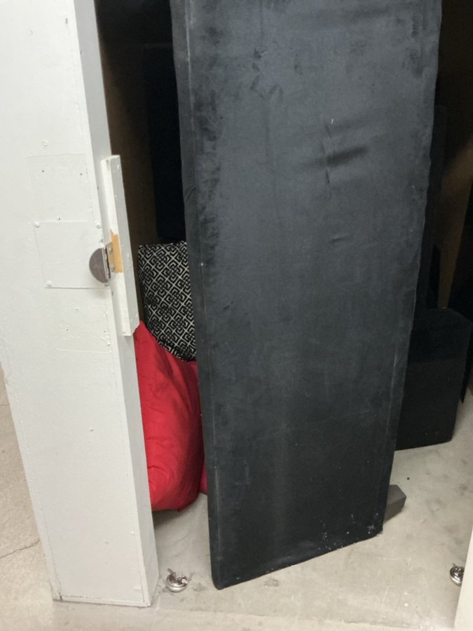 5 x 10 storage unit in Las Vegas, NV