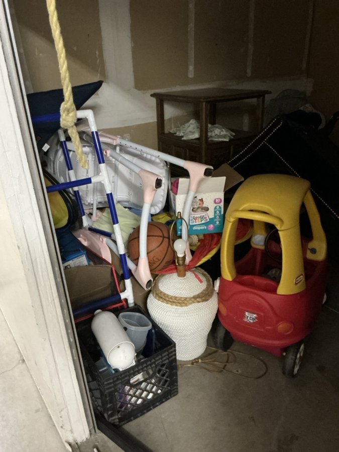 10 x 10 storage unit in Las Vegas, NV