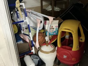 10 x 10 storage unit in Las Vegas, NV