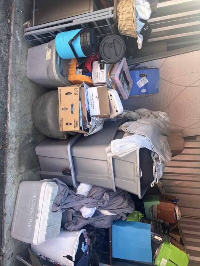 10 x 10 storage unit in Mableton, GA
