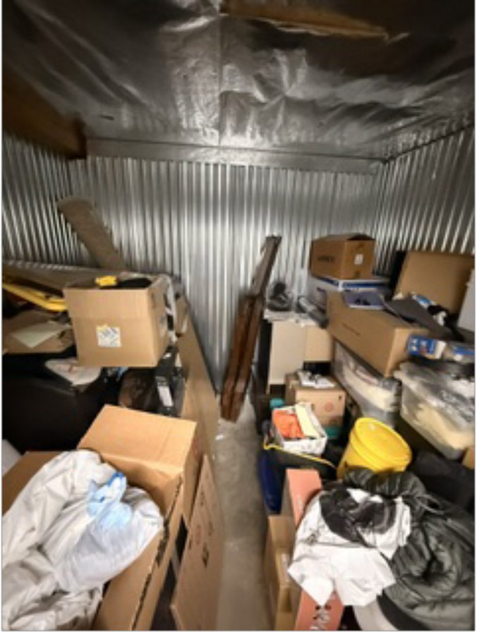 10 x 10 storage unit in Centennial, CO