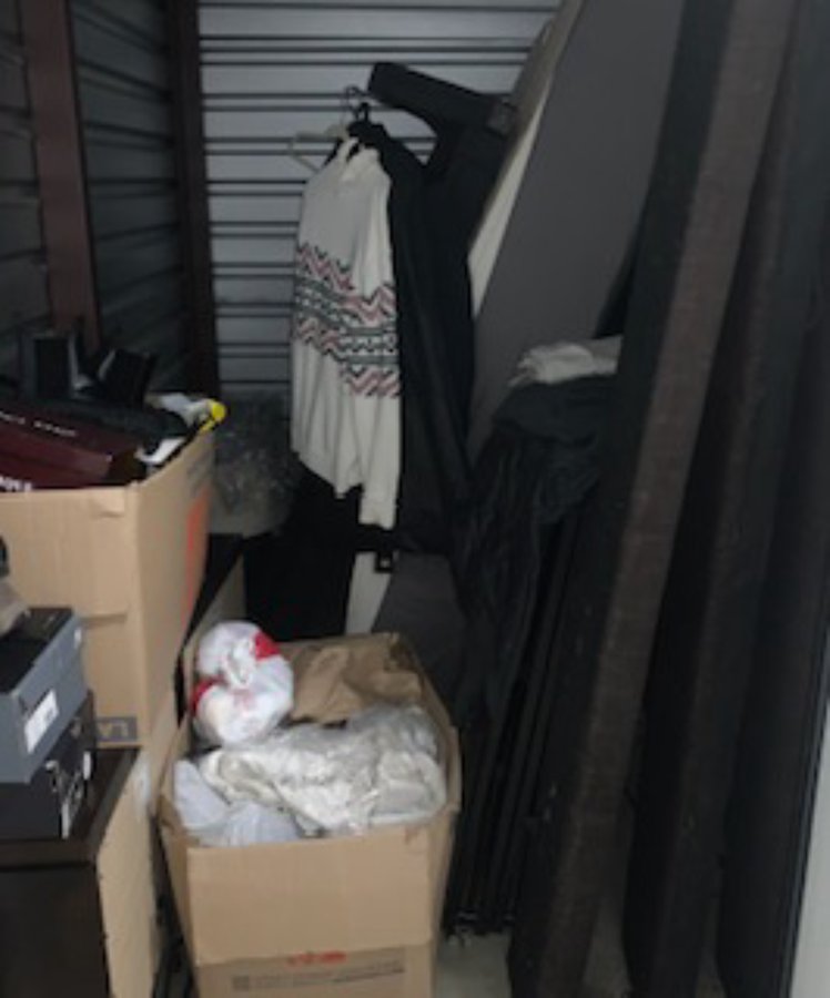 5 x 10 storage unit in Arlington, TX