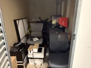 5 x 10 storage unit in Studio City, CA