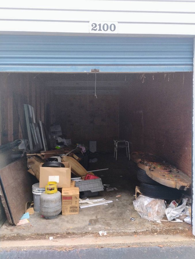 10 x 25 storage unit in Memphis, TN