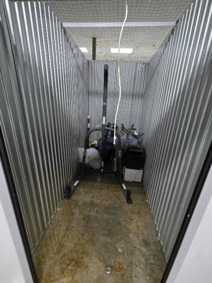 5 x 10 storage unit in Tulsa, OK