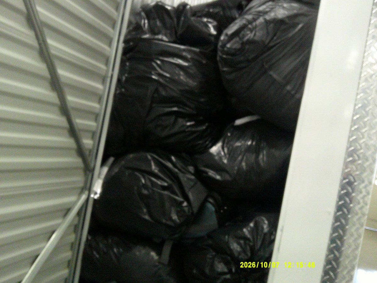 5 x 10 storage unit in Chicago, IL