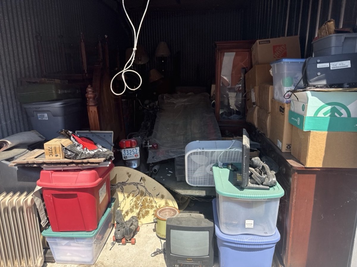10 x 20 storage unit in Fairfield, OH