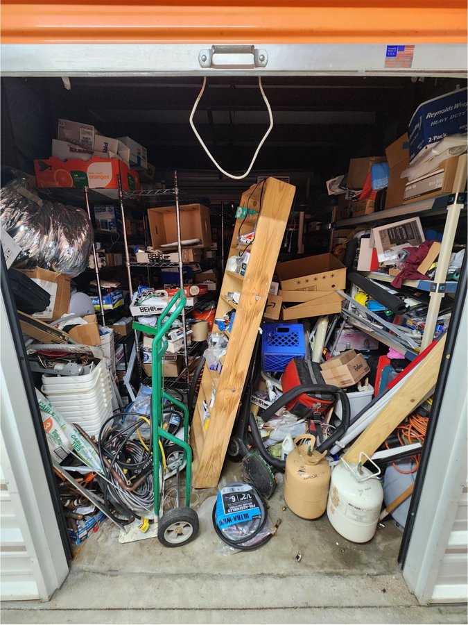 10 x 15 storage unit in Clifton, NJ