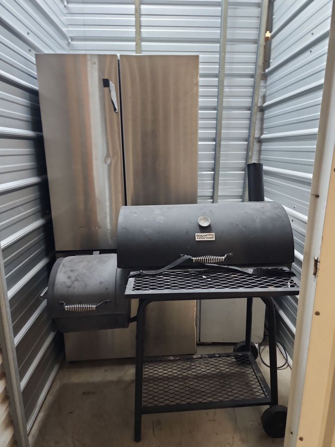 5 x 5 storage unit in Mesquite, TX
