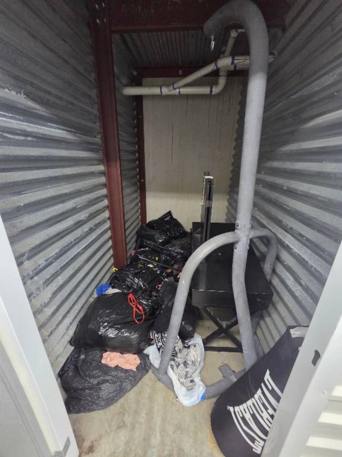 5 x 10 storage unit in Mesquite, TX