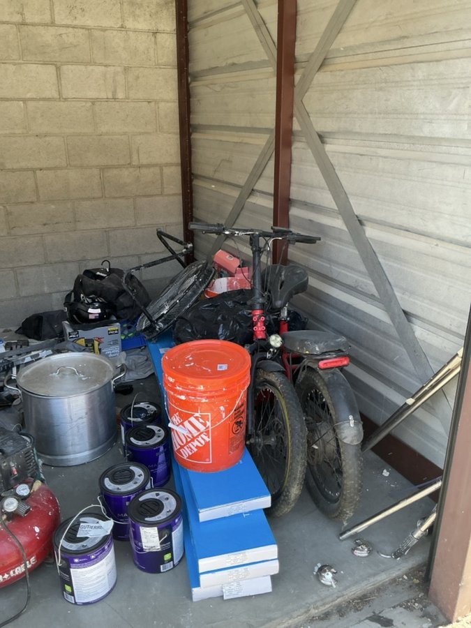 10 x 10 storage unit in Las Vegas, NV