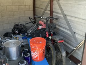 10 x 10 storage unit in Las Vegas, NV