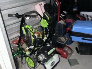 10 x 10 storage unit in Las Vegas, NV