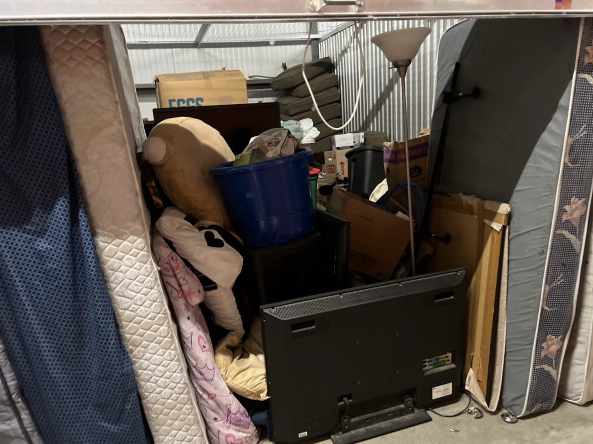 10 x 15 storage unit in Waukegan, IL