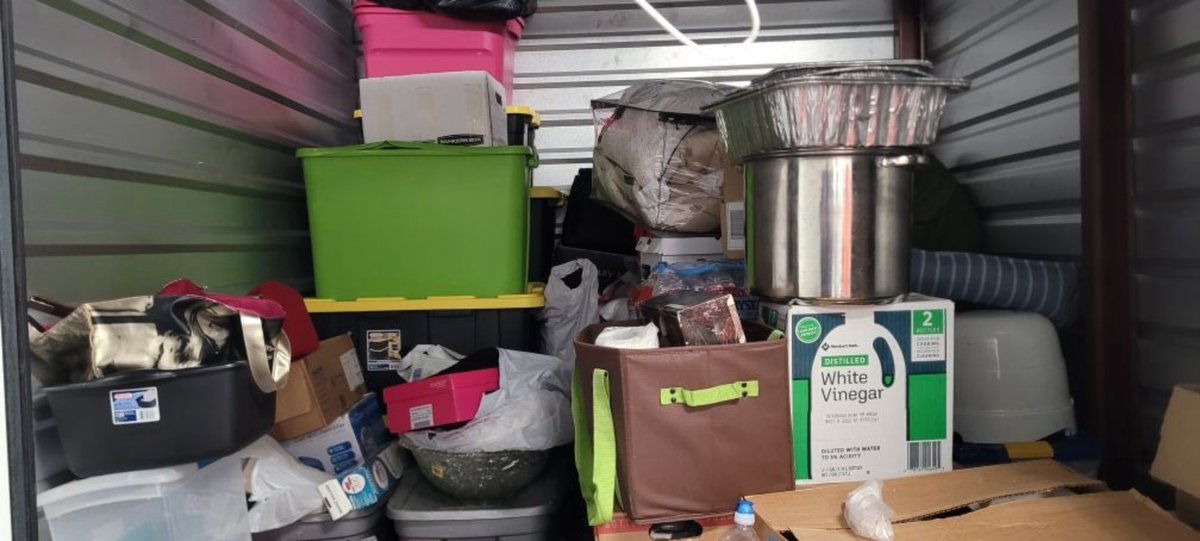 7 x 10 storage unit in Libertyville, IL